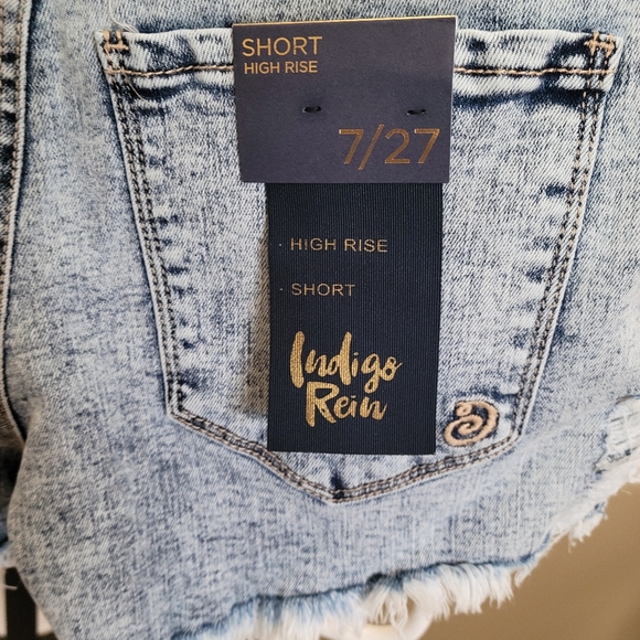 Jean shorts - Picture 4 of 4